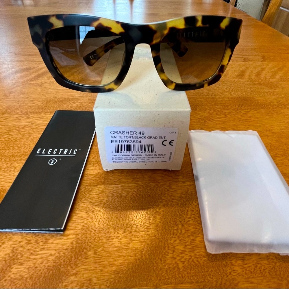 Electric Crash 49 Matte Tortoise/Black Gradient Sunglasses. New Without Tags.
